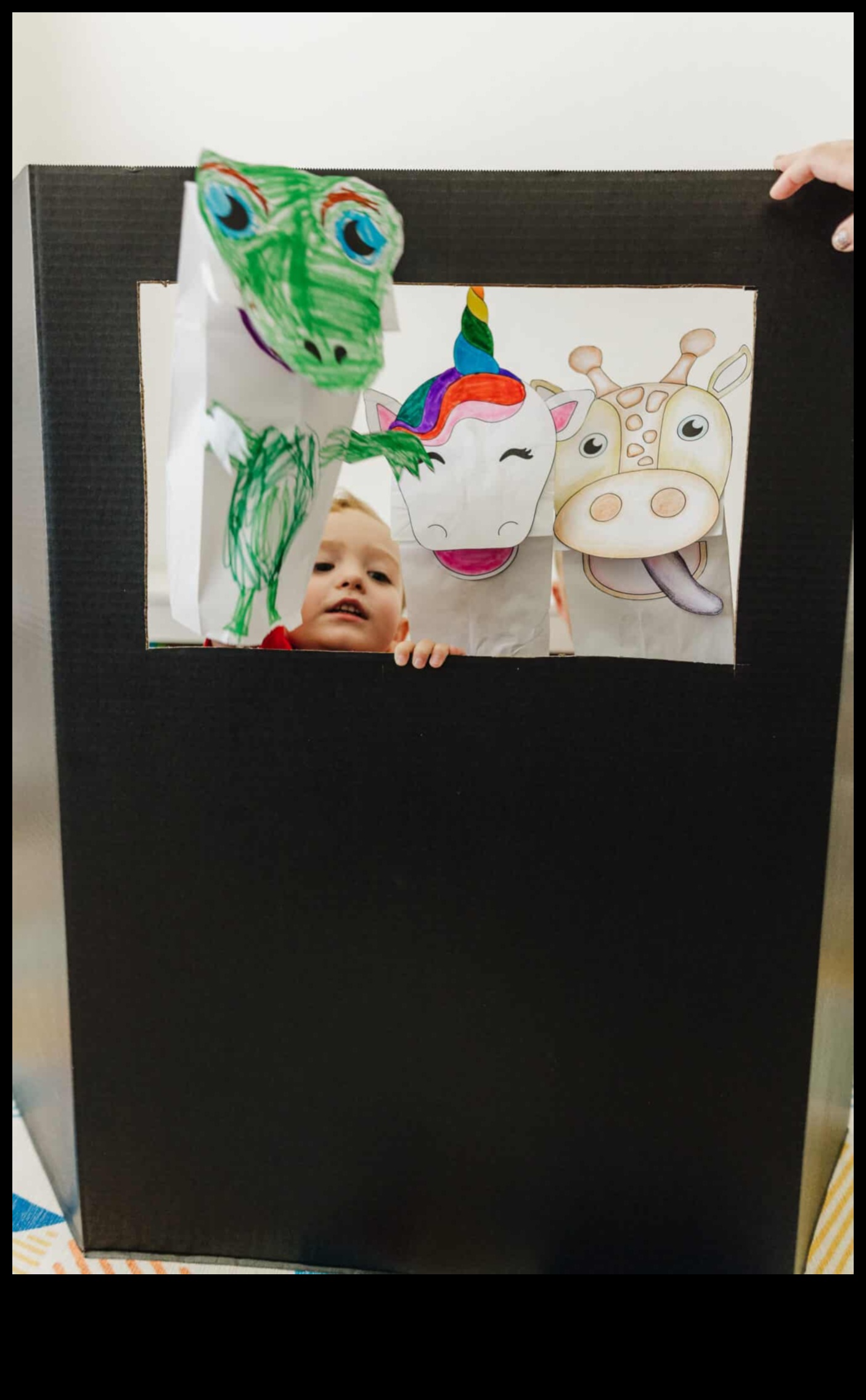 DIY Puppet Theatre Ζωντανέψτε τις κούκλες σας 4 Storytime Puppet Theatre: Kids' DIY Crafts for Imaginative Play