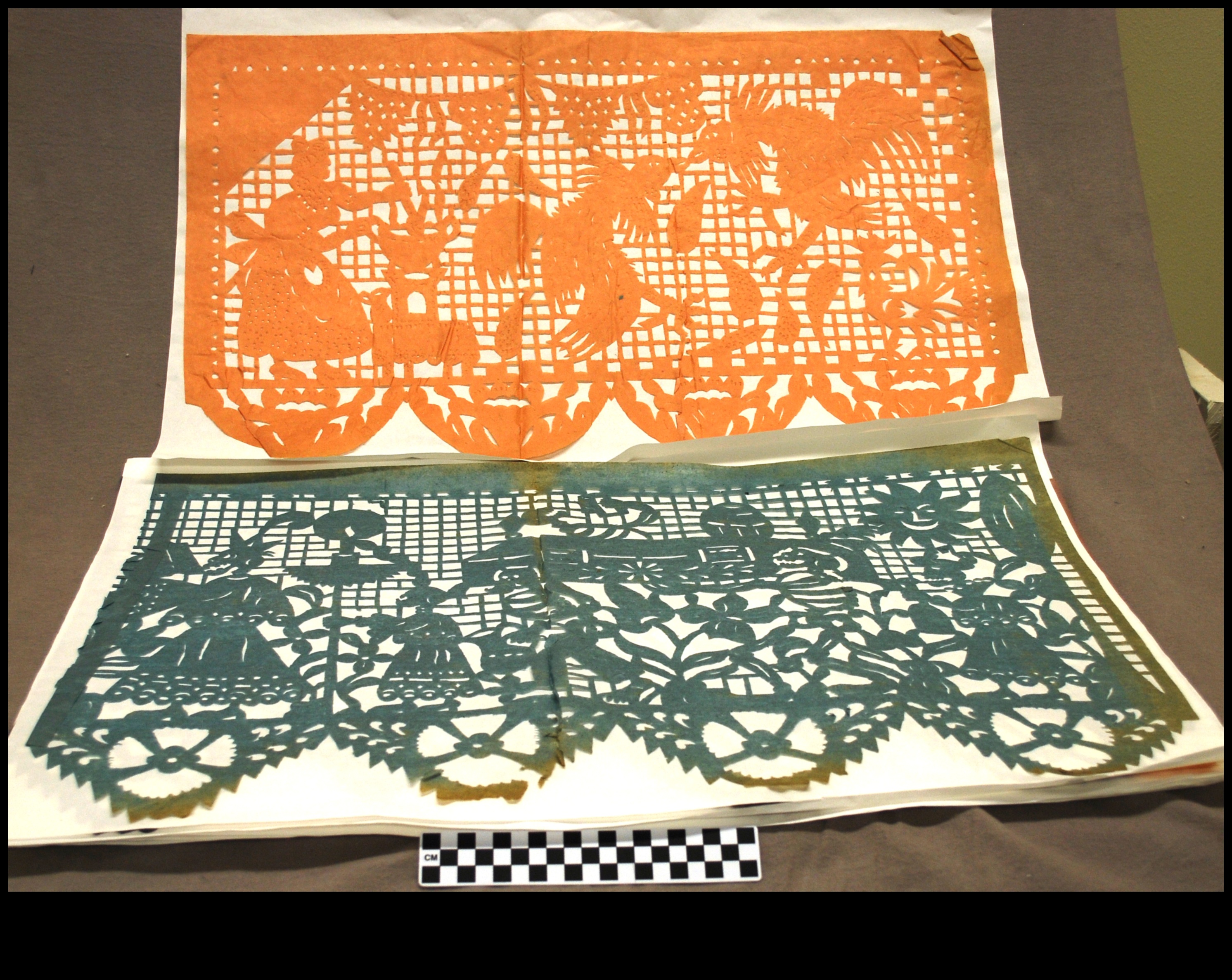 Papel Picado Η τέχνη της κοπής χαρτιού 2 Εξερευνώντας το Papel Picado: Παραδοσιακή μεξικάνικη κοπή χαρτιού