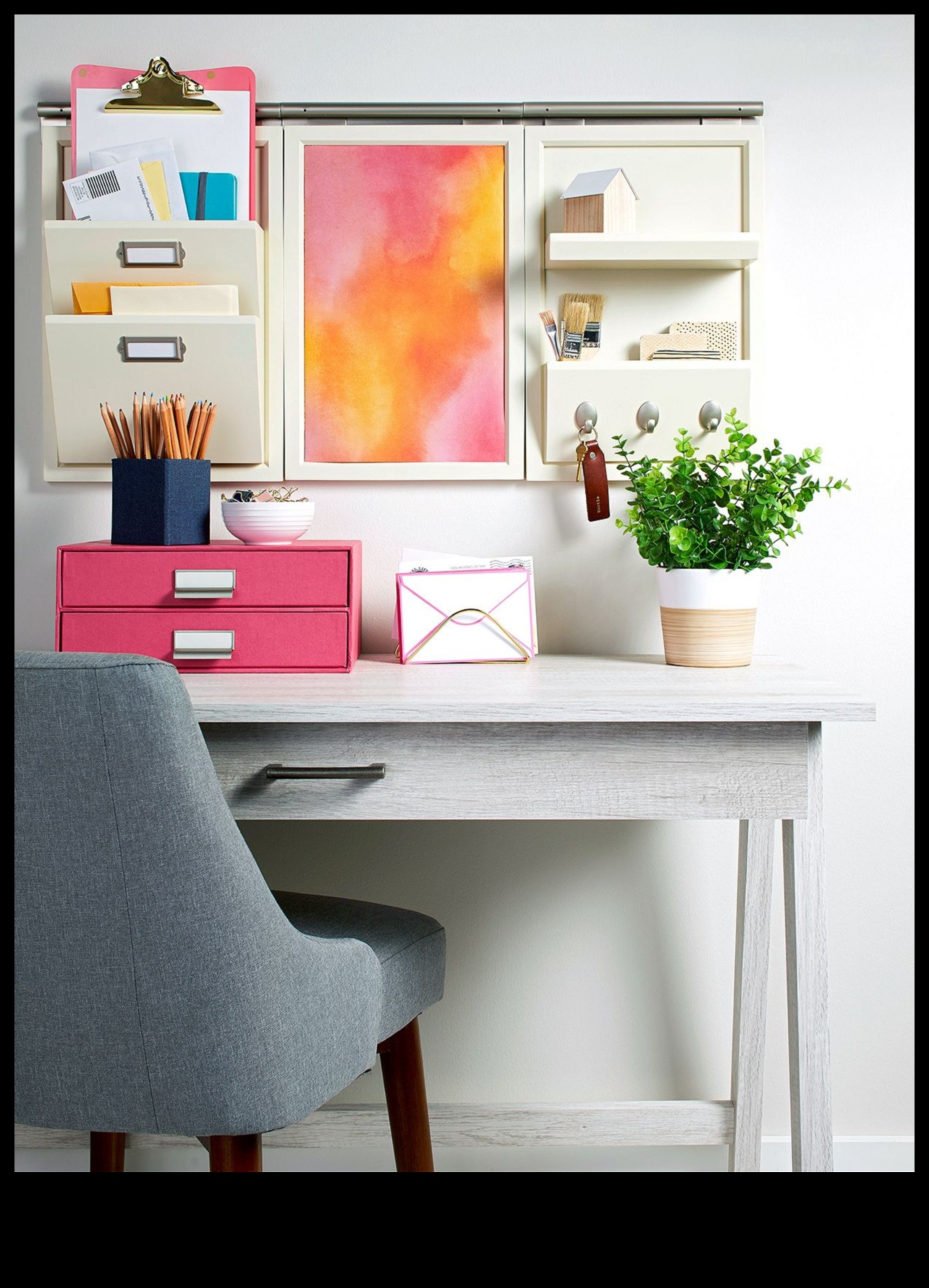 Ξύλινες οργανώσεις γραφείου DIY: Δημιουργία παραγγελίας στον χώρο εργασίας σας