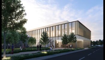 Quantum Architects: Building Tomorrow's Computational Experiences with Innovative Technologies